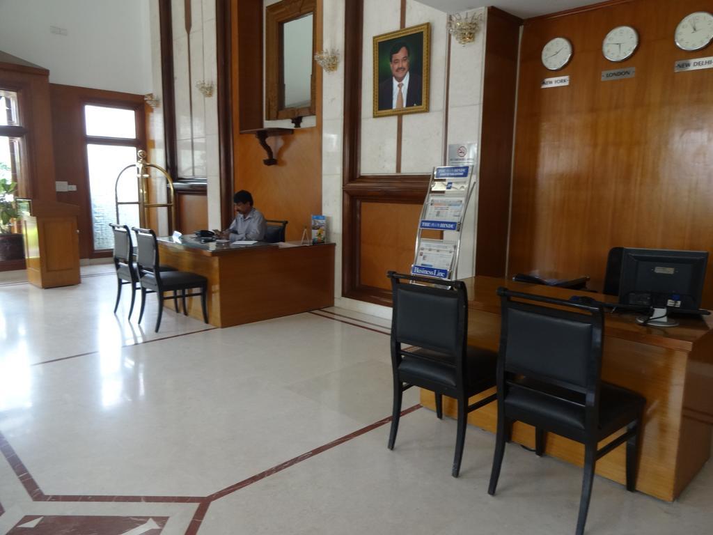 Hotel J P Cordial à Bangalore Extérieur photo